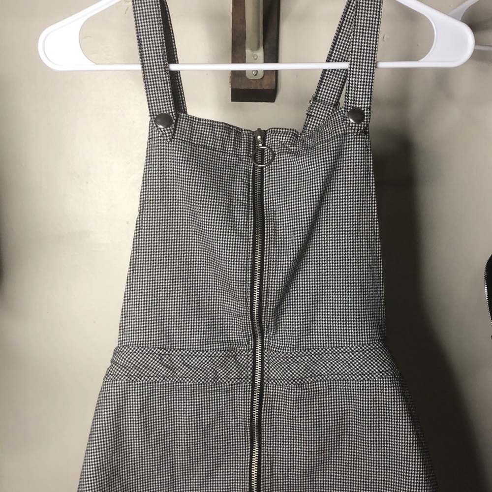 B&W Overall Dress Size 6